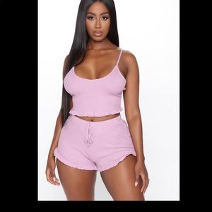 Super cute pajamas set